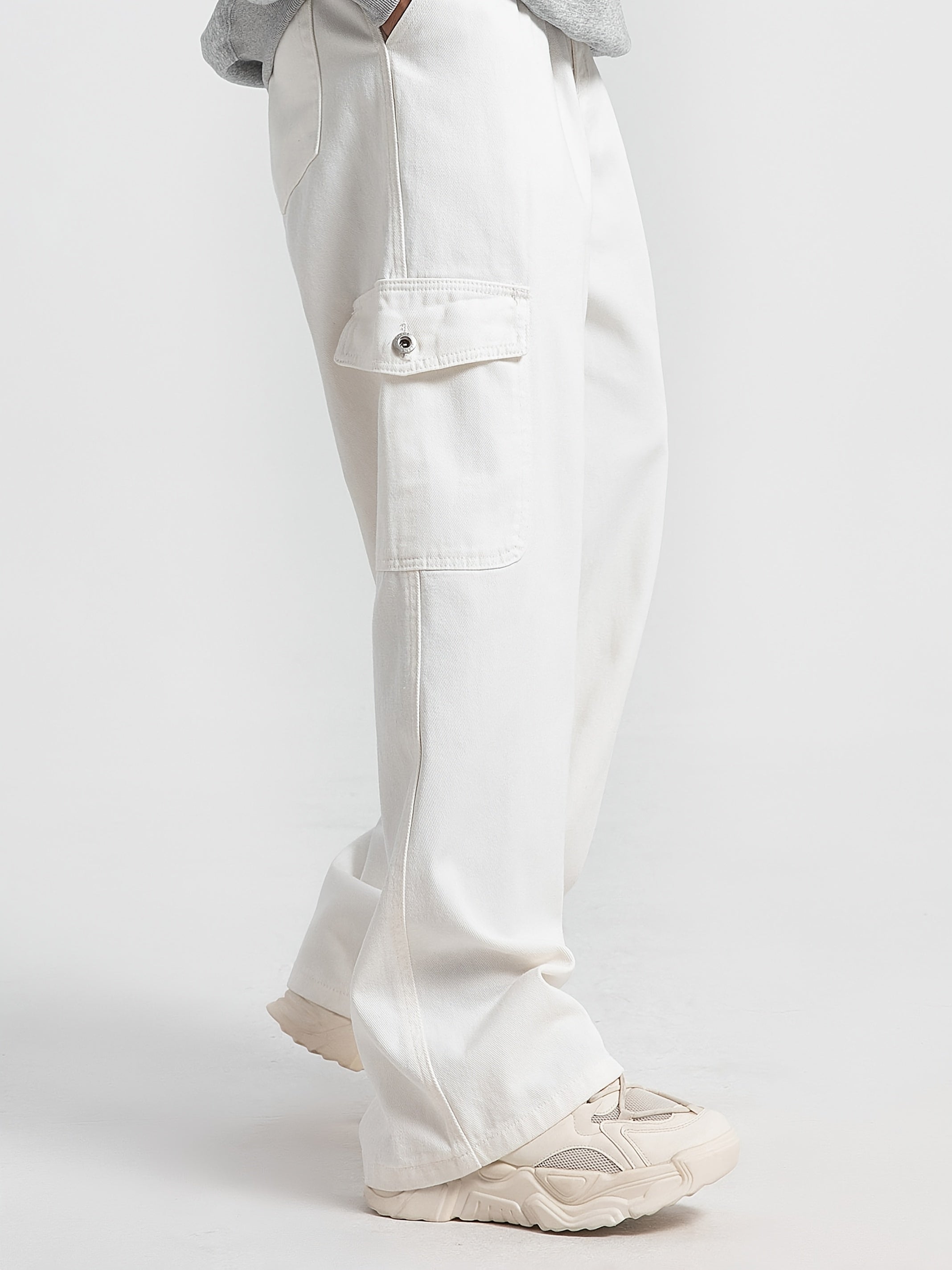 Men'S Loose Fashion Jeans Straight Waist Overalls Casual Pure White Tide Brand Cycling Pants Suitable For All Seasons.