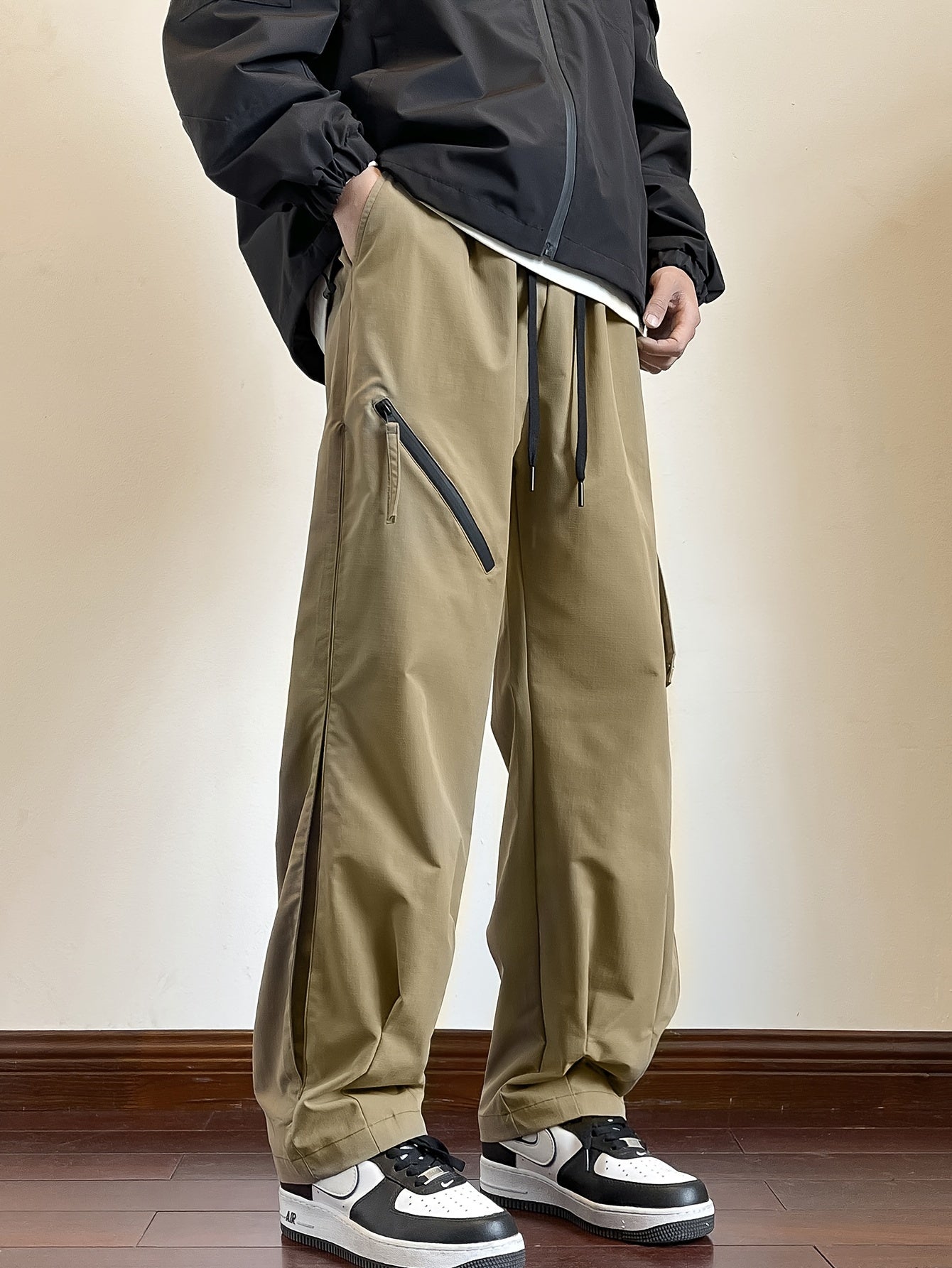 Men's workwear pants, wear-resistant and scratch resistant, outdoor training pants, outdoor mountaineering, camping, multi pocket workwear pants, daily commuting to work, four seasons long pants, outdoor work tear resistant, and charging pants