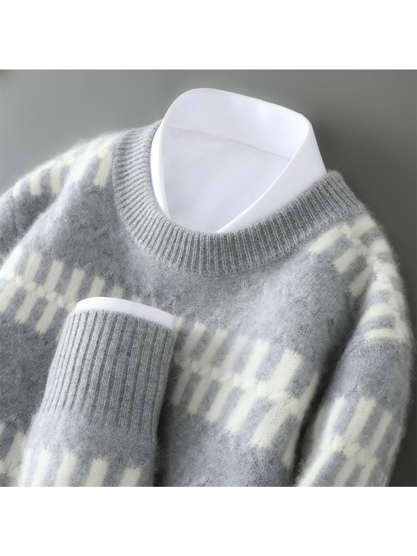 Mens 100% Velvet Crewneck Sweater | Thickened Jacquard Knit Top, Fashion Thermal Comfort, Trendy Casual, Perfect for Fall\u002FWinter, Casual & Daily Wear