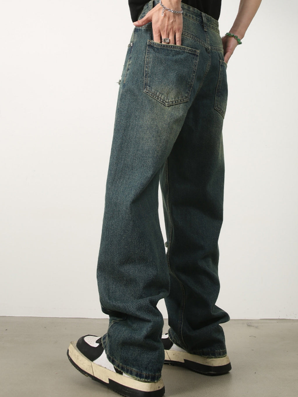 Men's Denim New Design Sense Street Dance Hip-hop Skateboard Hole Straight Leg Jeans Frosted Wide Leg Loose Casual Denim Pants