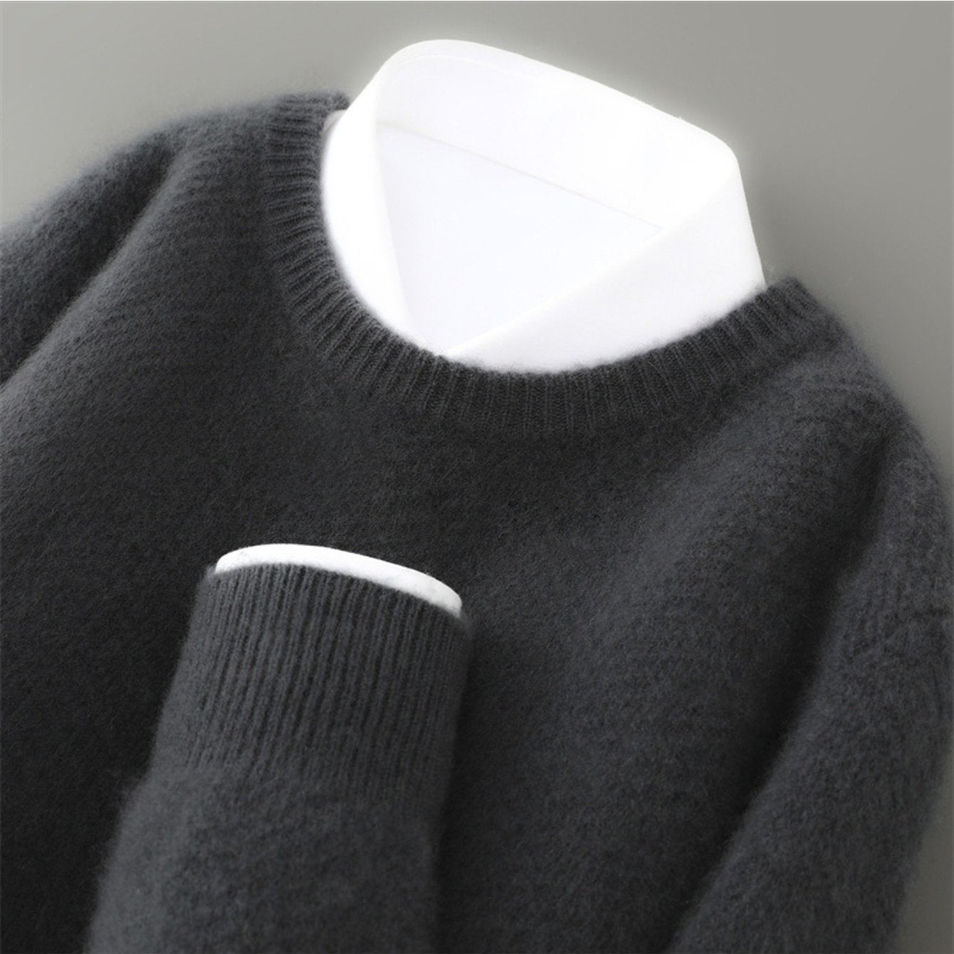 Men's 100% Wool Sweater Thickened Winter Warm 7-Gauge Jacquard Knit Relaxed Loose Fit Round Neck Long Sleeve Thermal Wool Pullover for Casual & Business Wear - Hand Washable Autumn Winter Top Christmas Gift