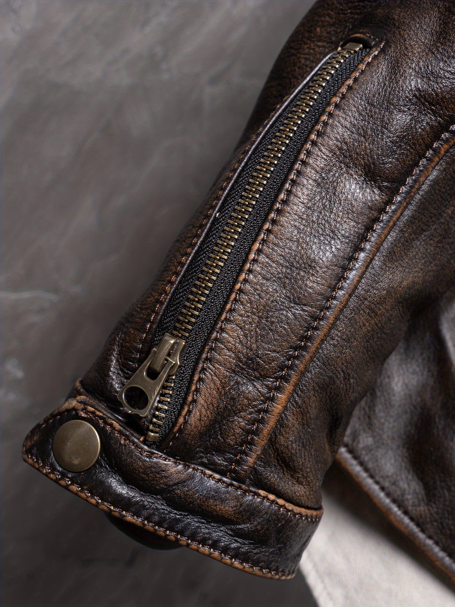 Men'S Vintage Style Jacket with Stand Collar, Zipper Closure, and Functional Pockets - Slim Fit, Long Sleeve, Casual Workwear Jacket in Brown