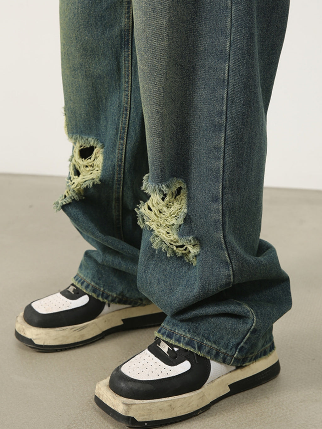 Men's Denim New Design Sense Street Dance Hip-hop Skateboard Hole Straight Leg Jeans Frosted Wide Leg Loose Casual Denim Pants