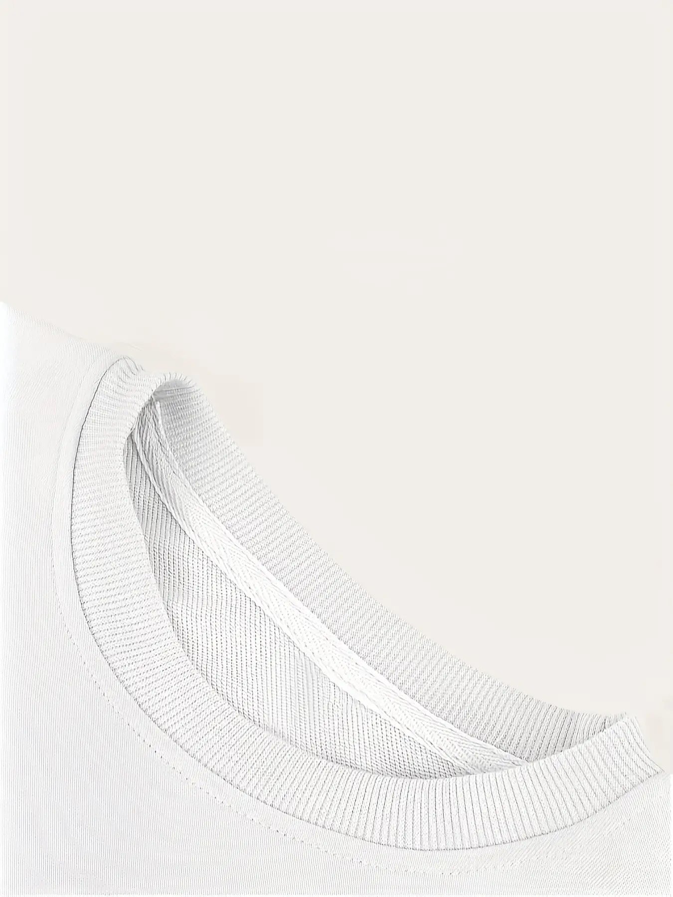 Men's Winter Warmth Crewneck Sweatshirt - Machine Washable Long Sleeve Pullover, Relaxed Fit Casual Sweater for Everyday & Formal Outfits - Cozy Cold Weather Clothing Essentials